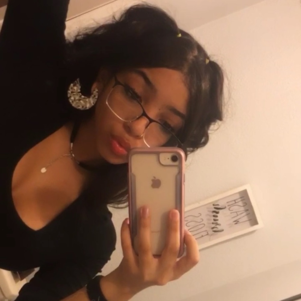 Meet your Posher, Madison